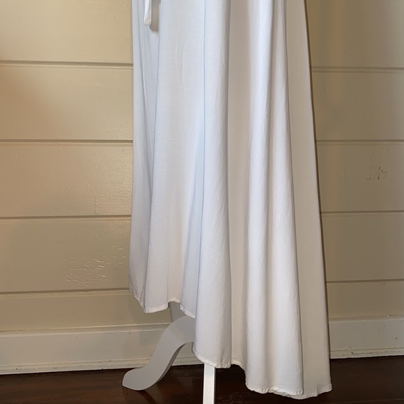 TYSA Wrap Skirt in Off White Size 2/3 - Picture 9 of 17